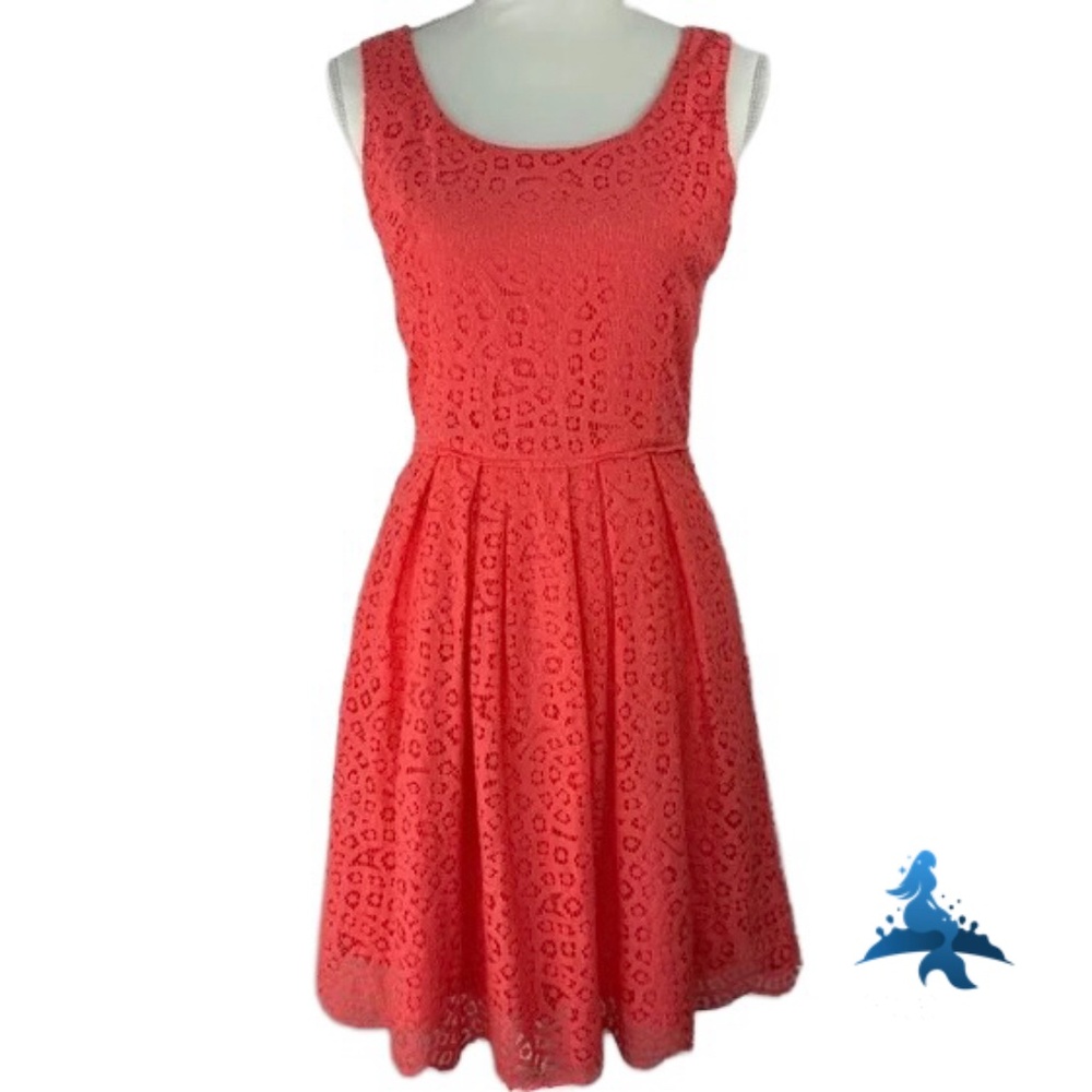 1147 J.Crew Swirling Lace Fit-and-Flare Dress Scoop Neck - Size 4 - Coral Pink